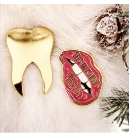 Dental Pin: golden tooth pin