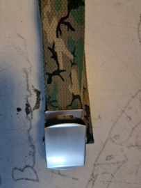 Tropenkoppel groen of zwart  woodland  met mat chrome gesp