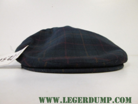 Pet blauw geruit English style, maat 62