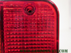 Achterlicht Radex 5800 met driehoek reflector en E3 keurmerk