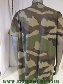 T-Shirt camouflage maat 120 (valt als XXXXL) groen bruin zwart