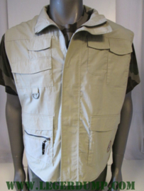 Outdoor vest khaki