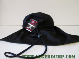 Fieldcap met nekbescherming zwart