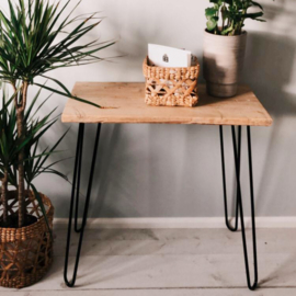 Steigerhouten sidetable