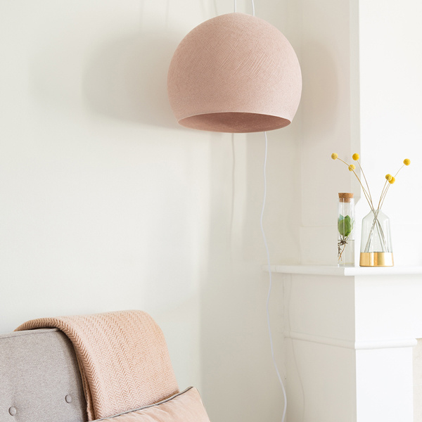 Afrika Opblazen Kauwgom Oud roze hanglamp- halve bol | Cotton ball lights | Natural Home Deco