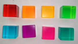 Bright Lucite Cubes 16 stuks