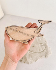Houten tray walvis