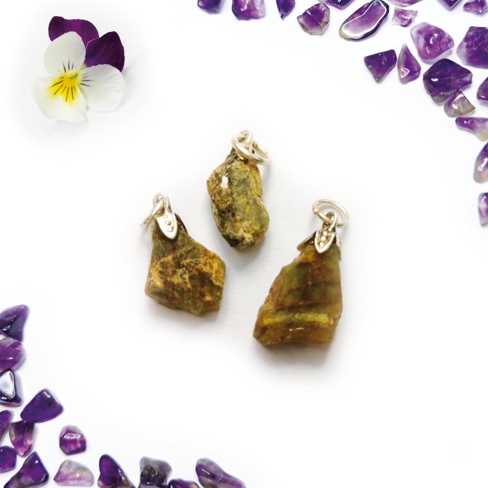 Chrysoberyl hanger