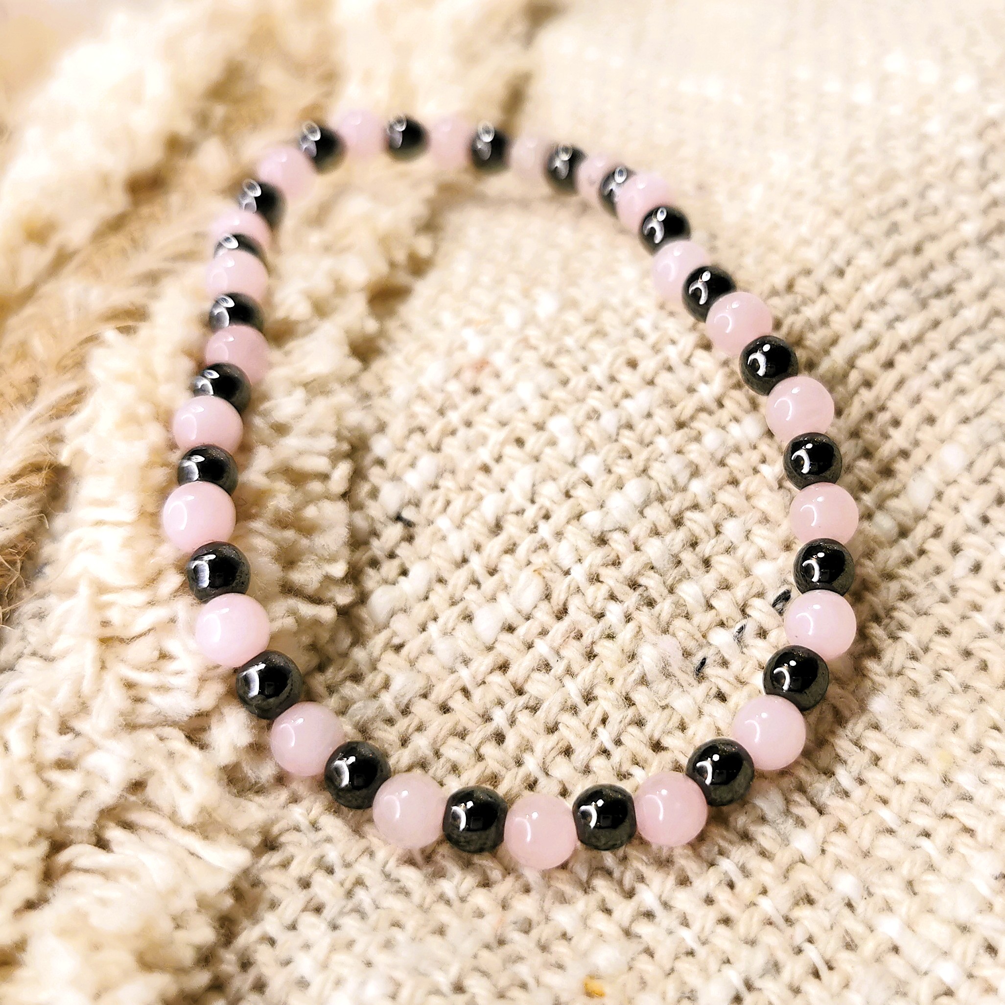Rozenkwarts & Hematiet Armband 4mm