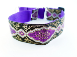 Martingale halsband paars met sierlint, 3cm breed