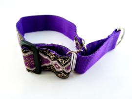 Martingale halsband paars met sierlint, 3cm breed