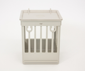 Plastic Nest With Bars Beige 11,5 x 11 x 13cm (Volierennest-Kunststoff beige 11,5 x 11 x 13 cm)
