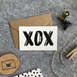 Mini kaartjes met kraft envelop- XOX - 2 stuks - Studio Thoés