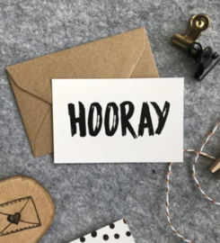 Mini kaartjes met kraft envelop- hooray - 2 stuks - Studio Thoés