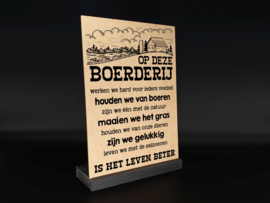 3058 - Tekst bord in standaard 30x21cm op deze boerderij natural / black (zwart) - Pakketpost!