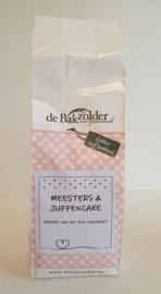 Meesters & juffencake - Bakzolder - Pakketpost!