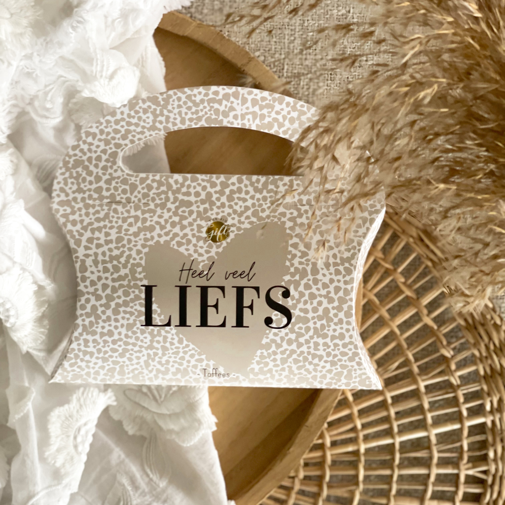Toffees in cadeauverpakking - Heel veel liefs