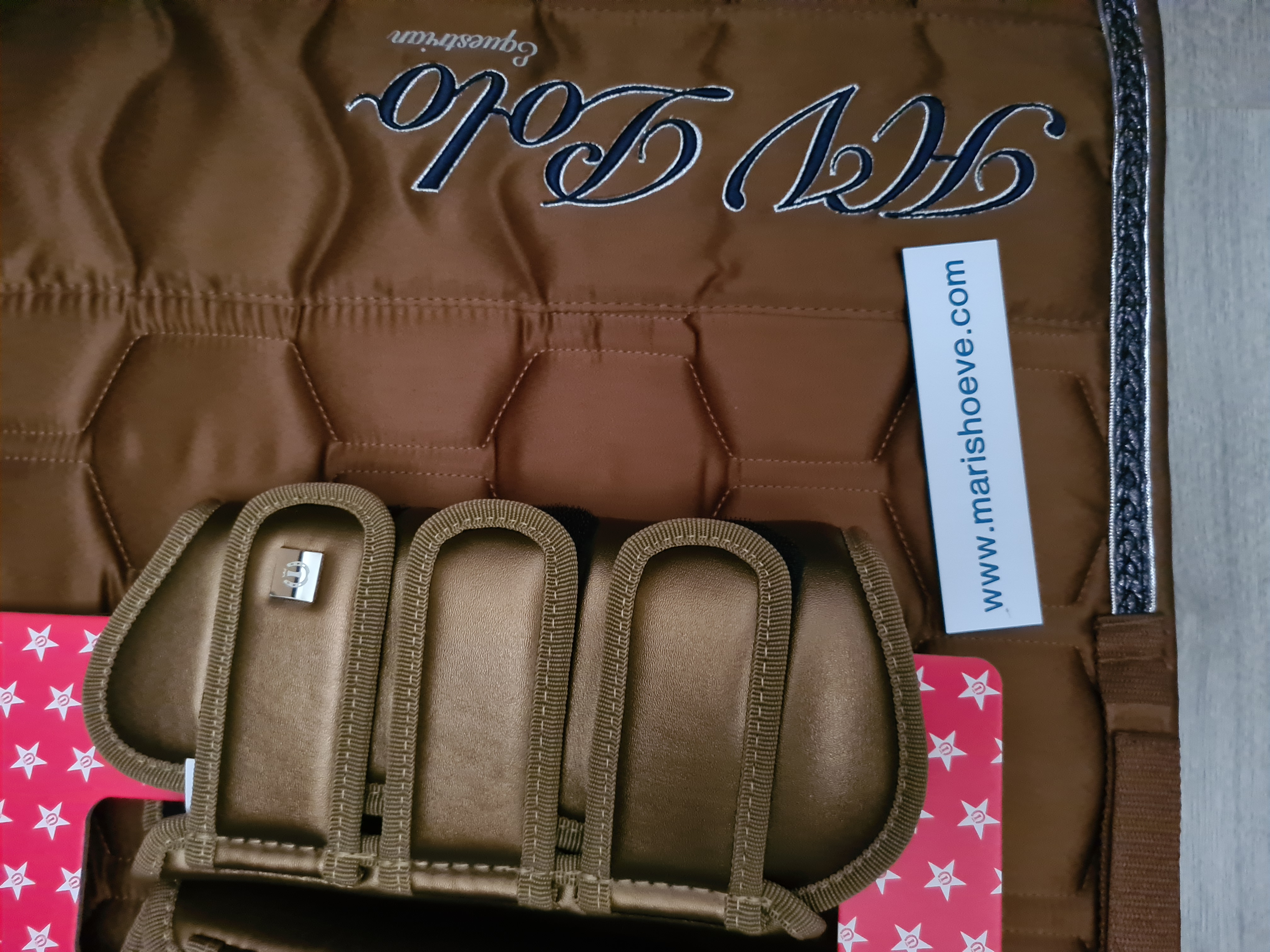 Luxe Voordeel Set  Wayomi camel full MET GRATIS BESCHERMERS!