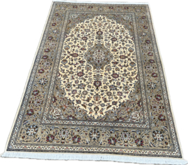 Kaschmar tapijt maat: 310x198