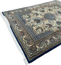 Sarouck Royal maat: 200X301