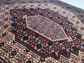 Senneh tapijt maat: 100x76