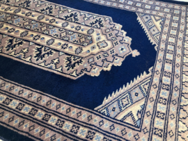 Karachi tapijt maat: 130x65