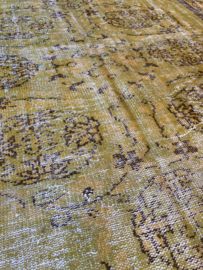 Vintage recoloured tapijt geel Maat: 189 x 314