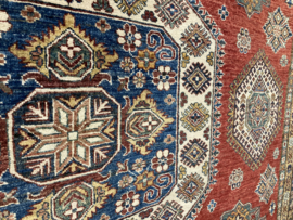Dagestan tapijt Maat: 380x271
