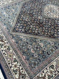 Bidjar Vintage tapijt Maat: 240x170