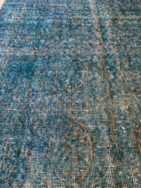 Vintage recoloured tapijt turquoise blauw Maat: 112 x 207