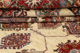Dagestan tapijt maat: 308x200