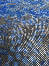 Vintage recoloured tapijt blauw/ bruin Maat: 158 x 265