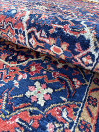 Isfahan tapijt maat: 170x240