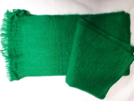 Sjaal scarf donker groen voor wintertype