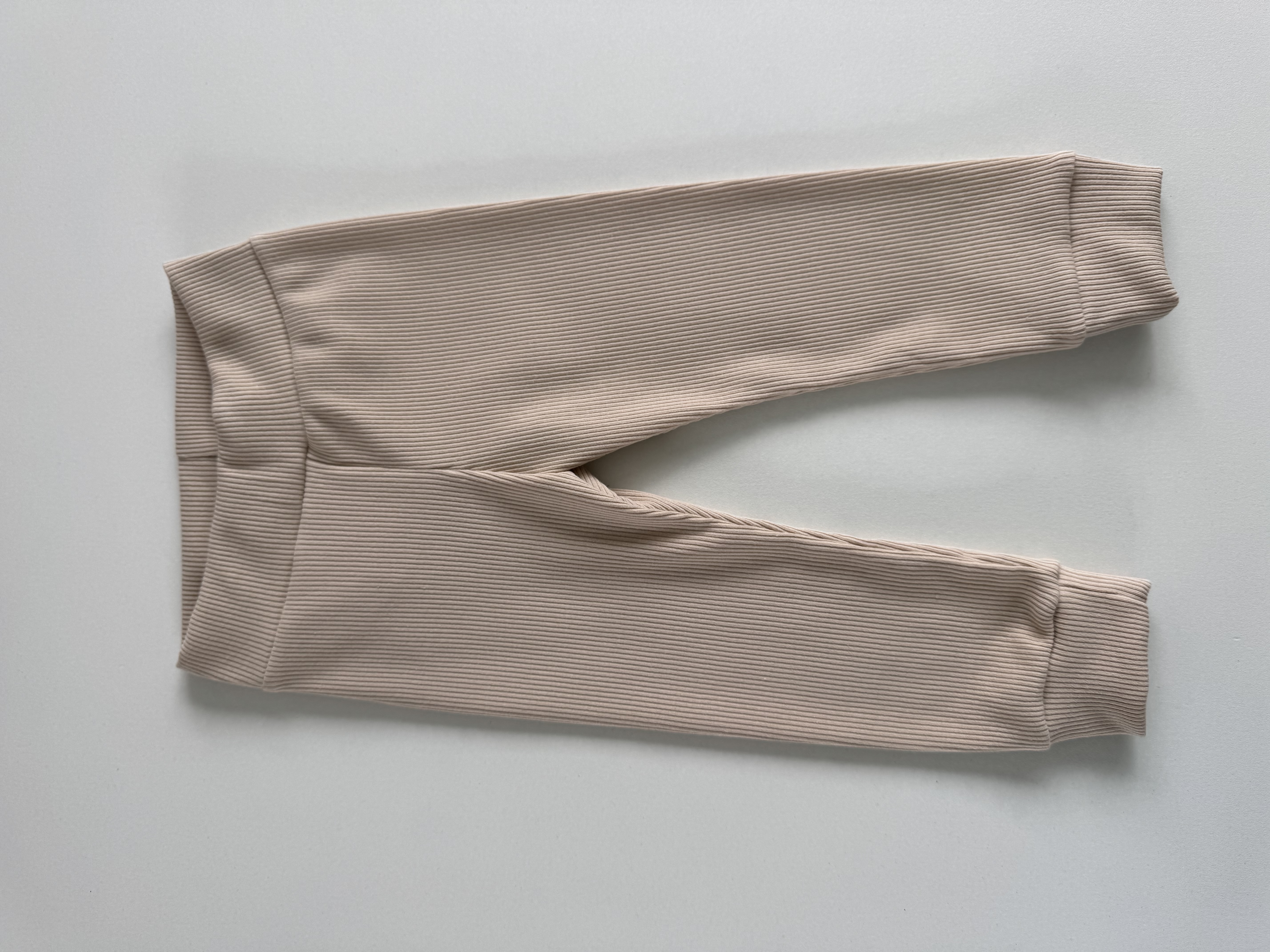 Huisje8 - Loungewear broek rib ZAND
