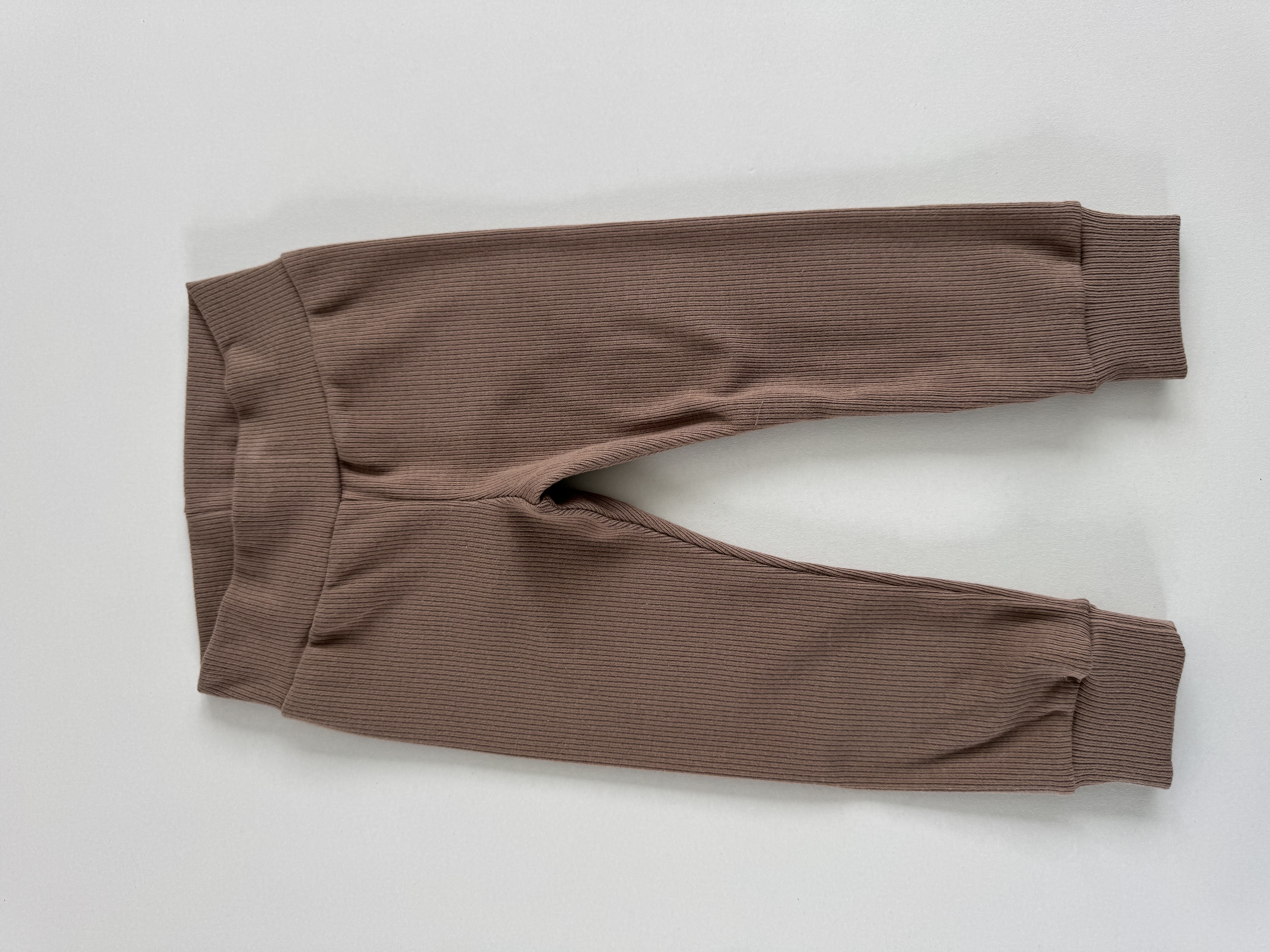 Huisje8 - Loungewear broek rib CACAO