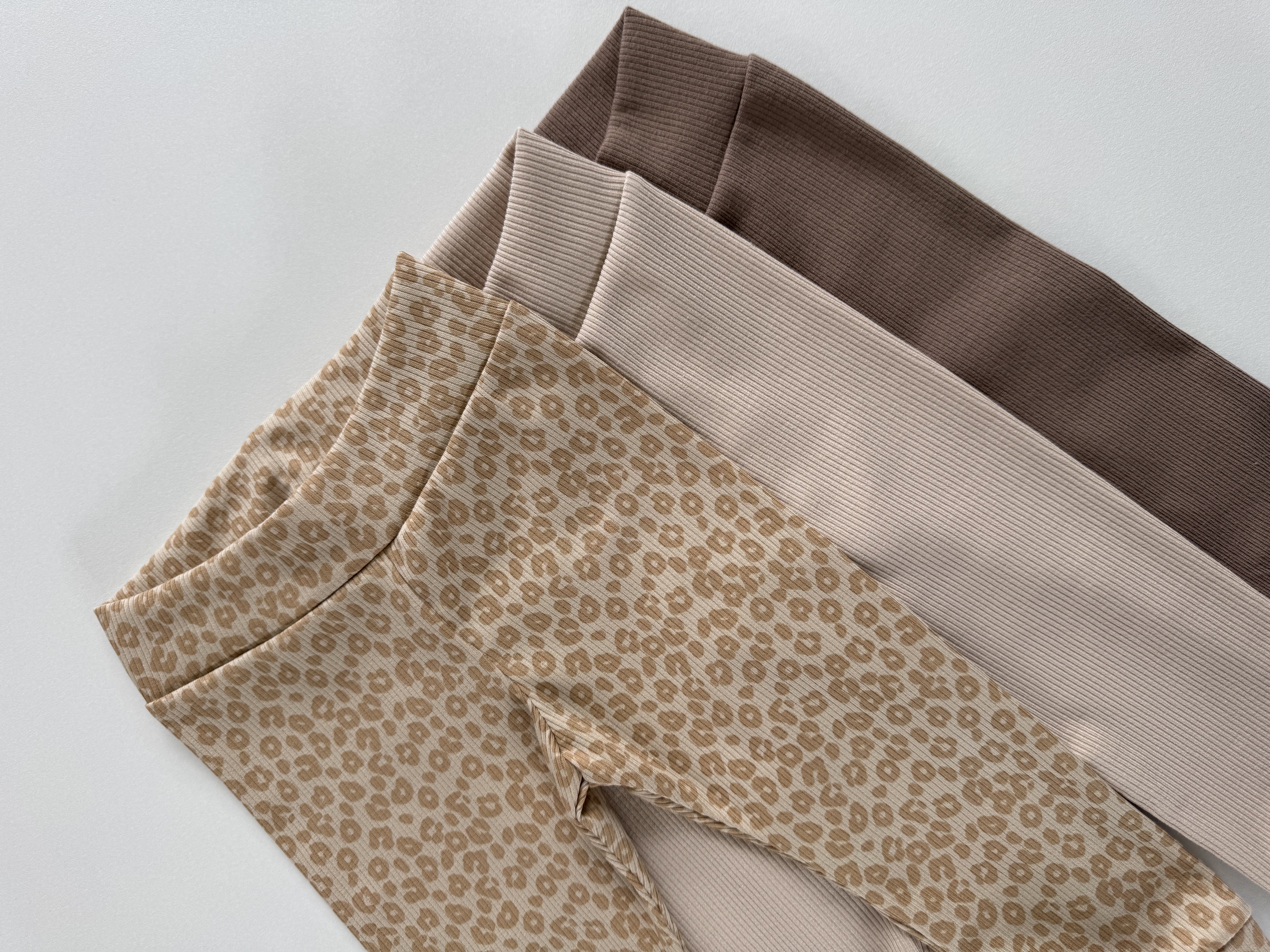 Huisje8 - Loungewear broek rib CACAO