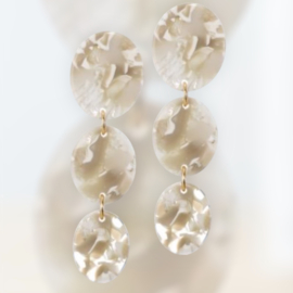 Oorbellen resin Taupe