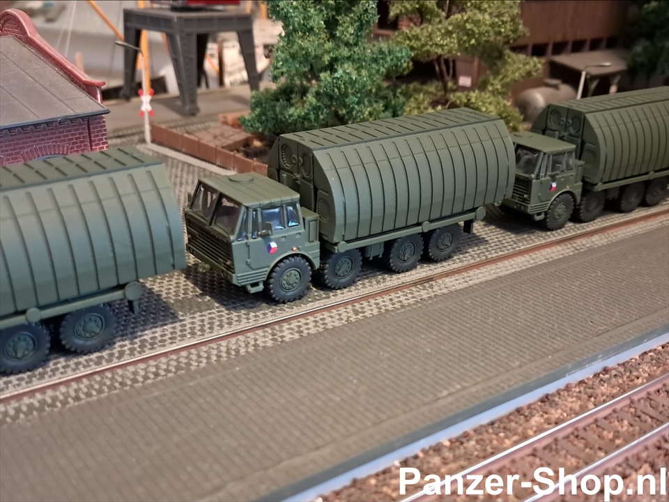 (TT) Tatra 813, PMS Flussponton