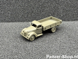 (TT) Ford V3000, Cargo