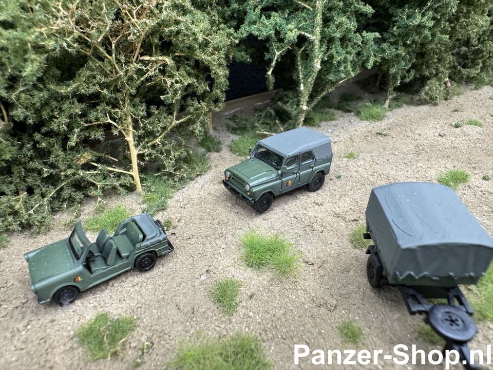 UAZ-469, Plane (TT Fertigmodell)