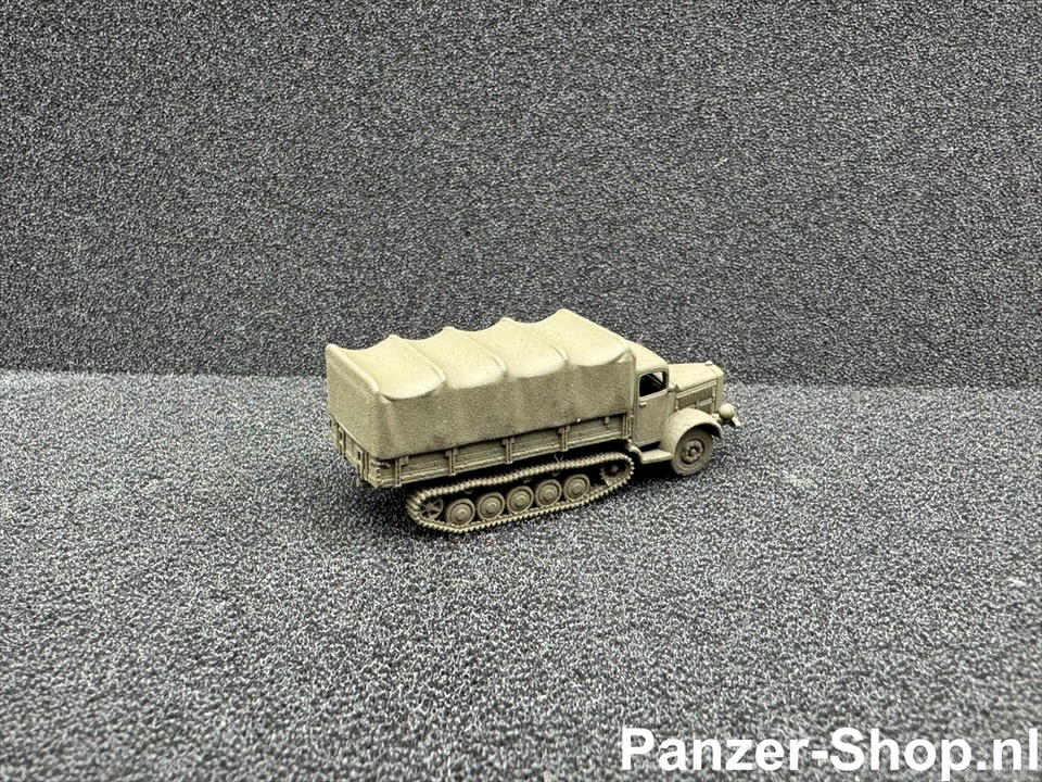(N) Mercedes-Benz L4500 Maultier, Plane