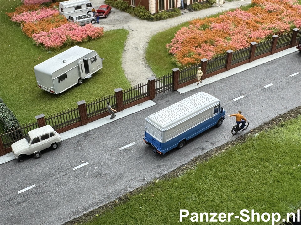 Mercedes-Benz T2, Bus Lang (N Fertigmodell)