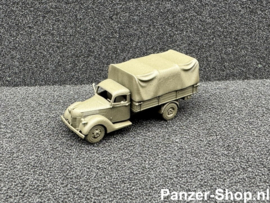 (TT) Ford V3000, Canvas