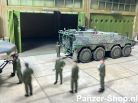 (H0) Boxer Cargo (Unpainted Kit)