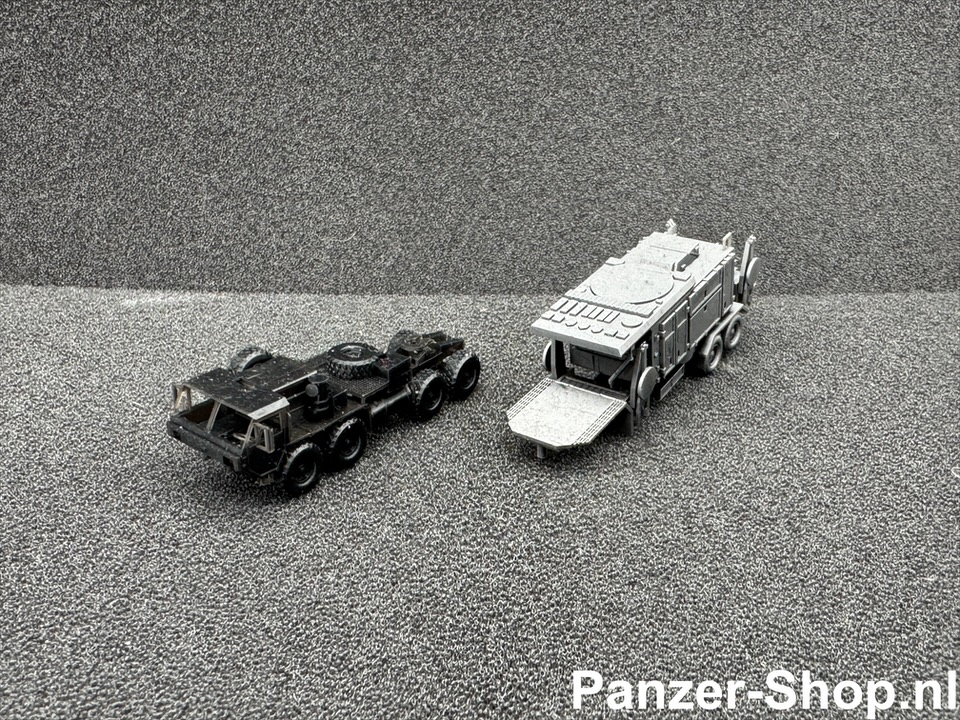 (TT) HEMTT M983 & Patriot Radar System AN/MPQ-53