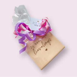 Tegeltje 10 x 10 ingepakt | Juf & meester cadeau