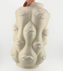 Kusjes vaas | beige