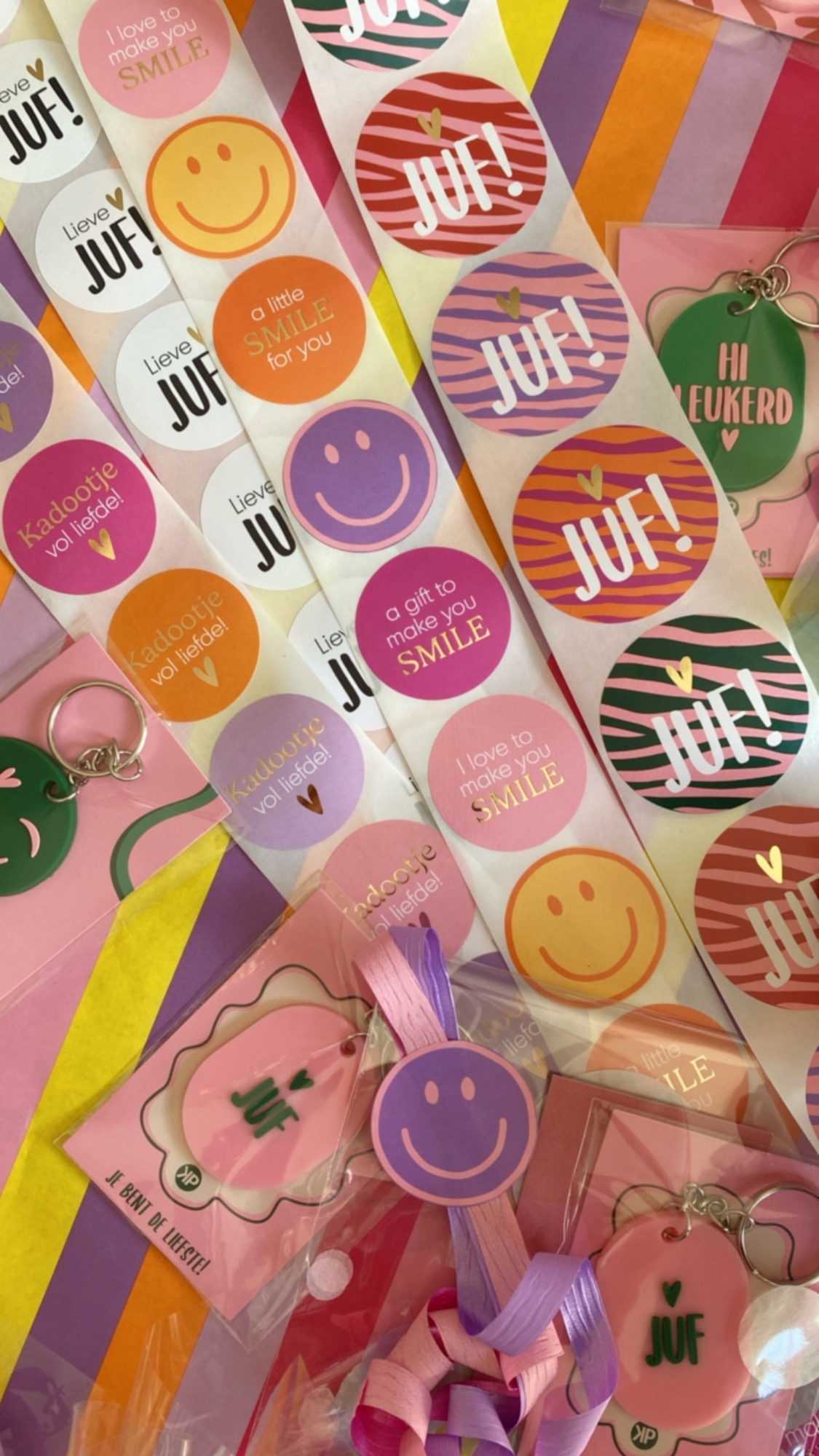 Planner met pen/potlood ingepakt | Juf & meester cadeau