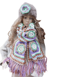Sjaal en broche Bea